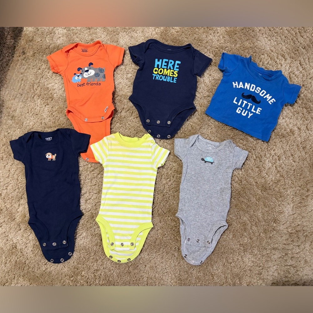 Newborn Short Sleeve Bodysuits & Shirt
